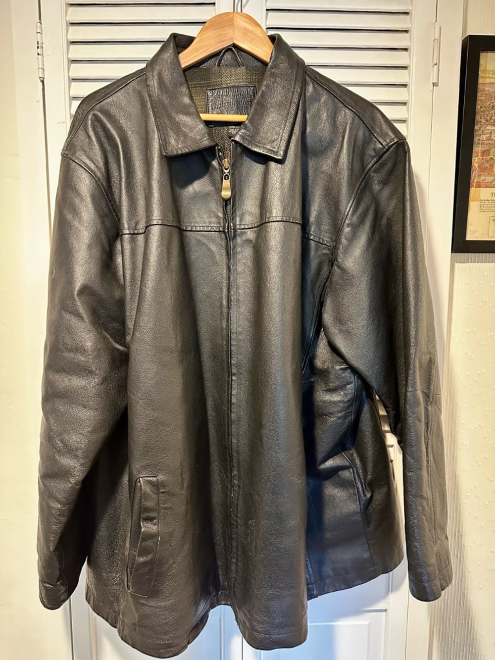 Knightsbridge Black Leather Zip-Front Bomber Jacket